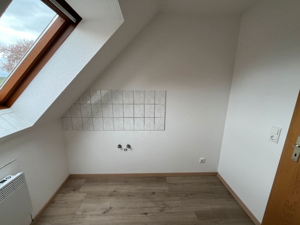 2-Raum-Wohnung mit Garage in Elgersdorf zu vermieten in Nossen