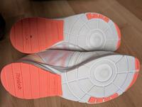 Sportschuhe/Hallensportschuhe von Reebok, Größe 38 Findorff - Findorff-Bürgerweide Vorschau