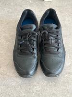 Reebok Schuhe Turnschuhe Sneaker Gr 41 schwarz Berlin - Schöneberg Vorschau