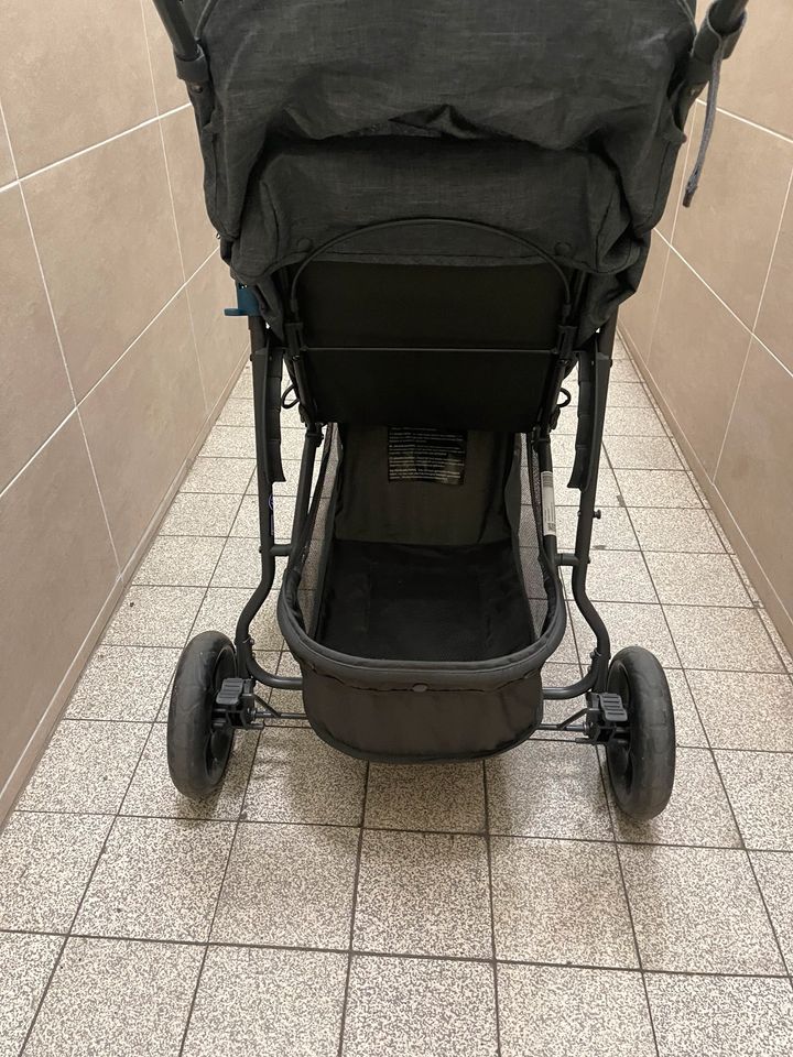 Buggy kinderwagen in Essen