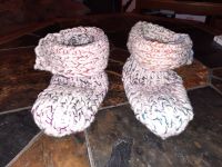 Hausschuhe Puschen  Bettschuhe  Socken Handarbeit gestrickt Bayern - Coburg Vorschau