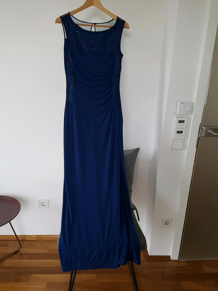 Vera Mont Ballkleid / Festliches Kleid in Meerbusch