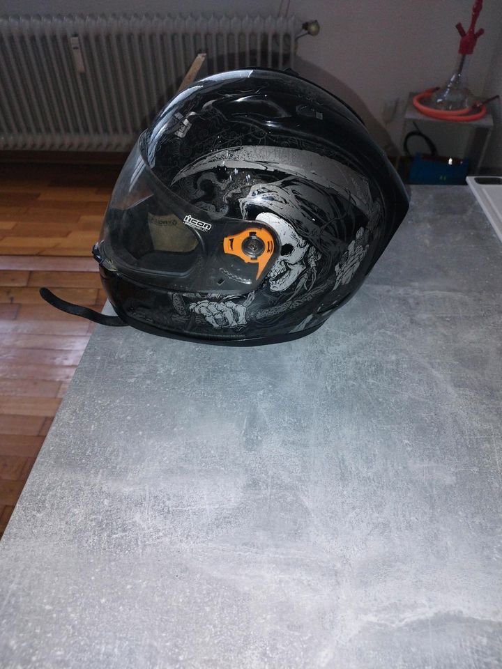 Verkaufe Helm für Roller oder Motorrad in Aachen