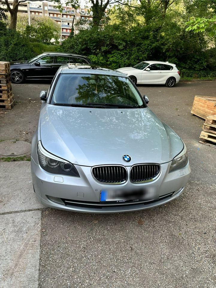 BMW 560L Kombi in Dresden