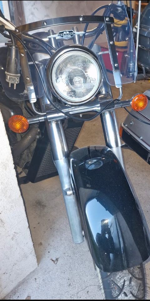 Motorrad Suzuki in Wissen