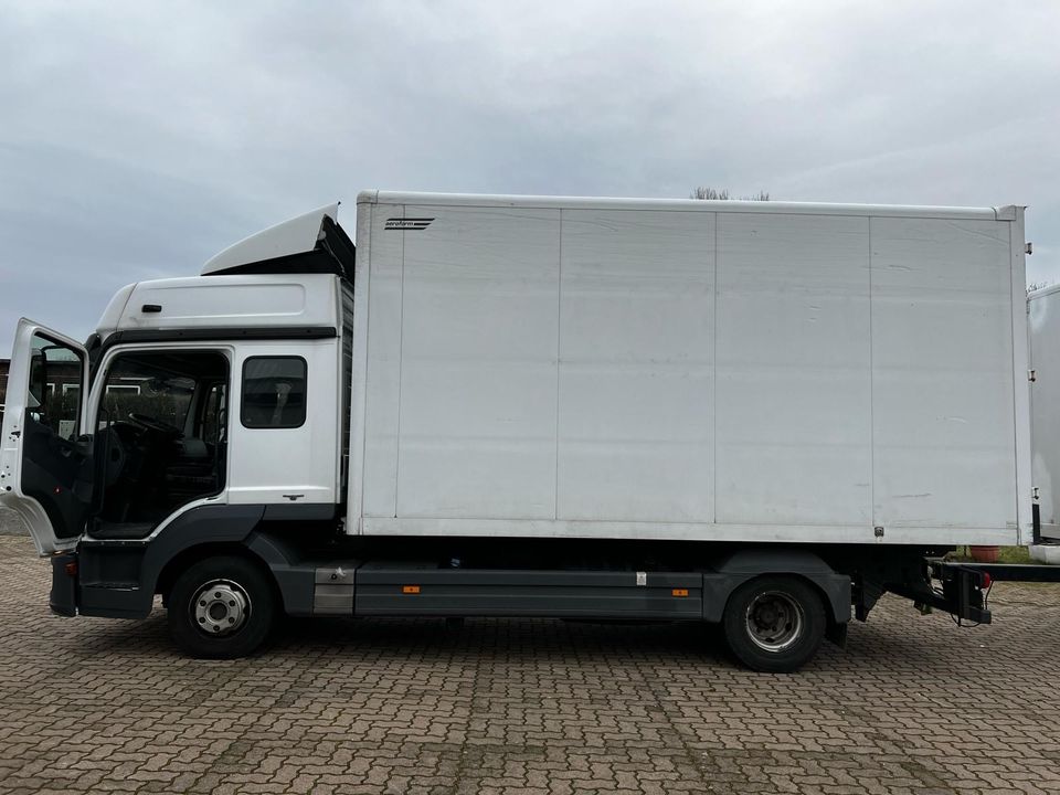 Mercedes Benz ATEGO 823 L mit Anhänger in Salzgitter