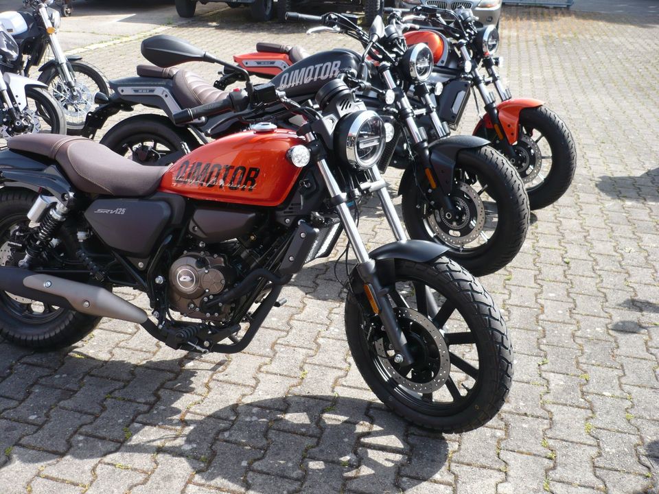 SRV 125 QJ Motor Curiser no SWM Fantic Brixton in Friedberg