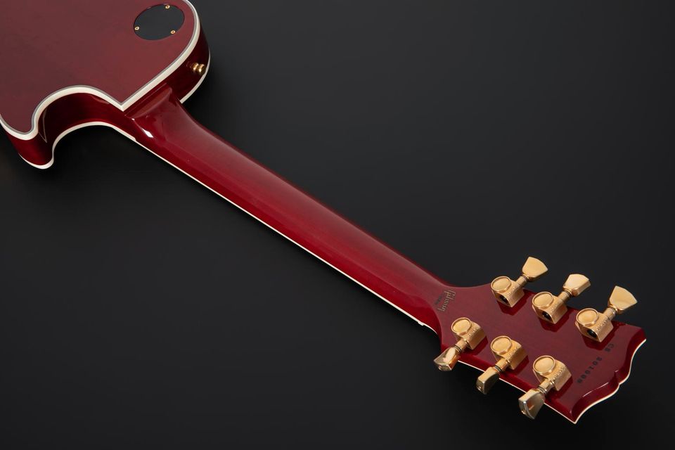2022 Gibson Les Paul Custom Translucent Cherry Lefthand in Paderborn