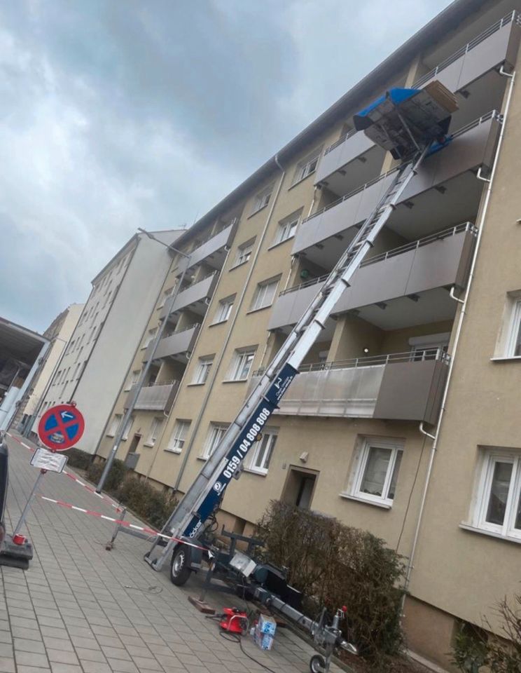 Möbellift Möbelaufzug Aussenaufzug Möbelkran günstig mieten in Nürnberg (Mittelfr)