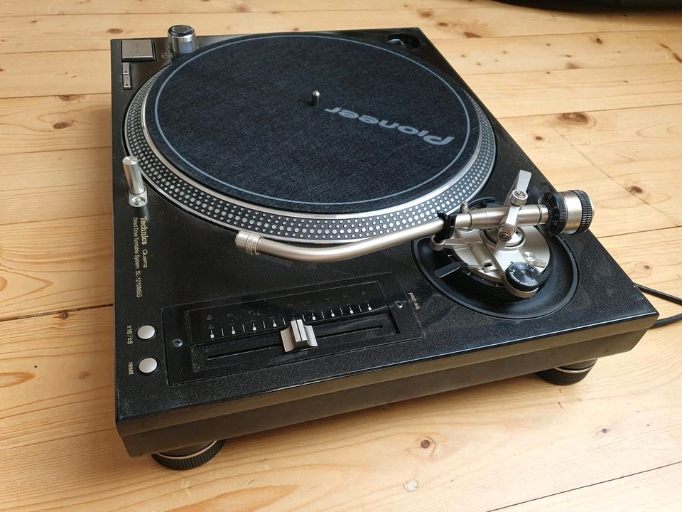 Technics 1210 M5G DJ Plattenspieler (1200 mk2 mk5 m3d mk7 djm 900 in Berlin