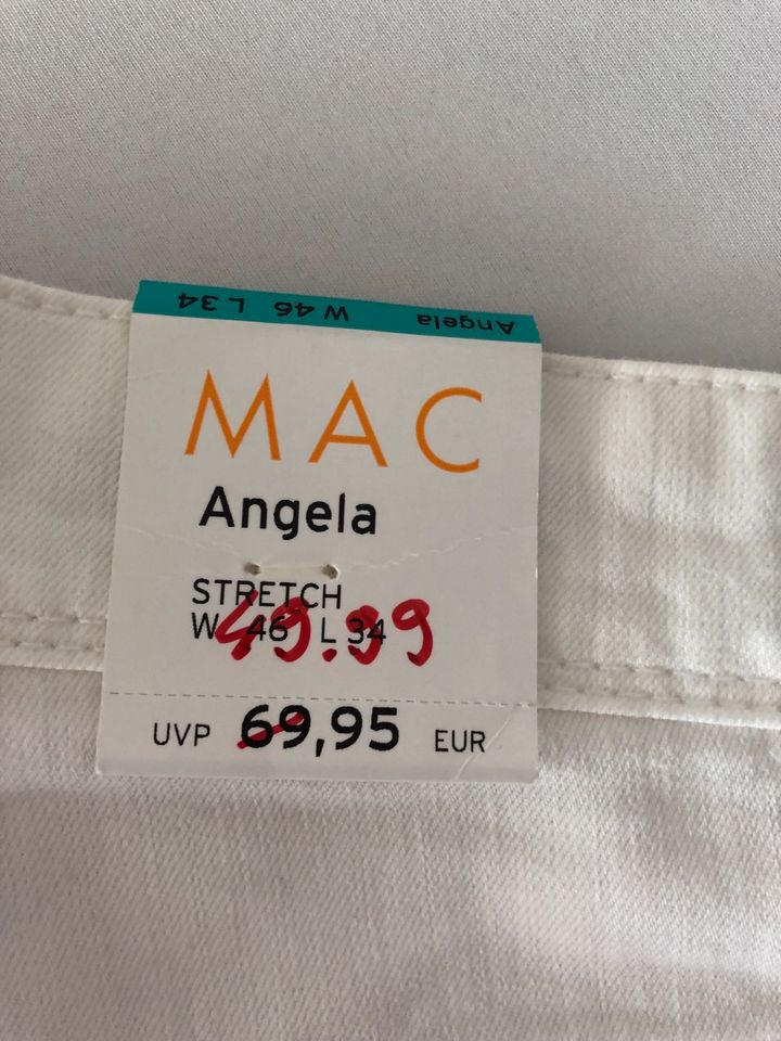 MAC Angela Stretch Hose weiß W46 L34 Neu (mit Flecken am Bein) in München