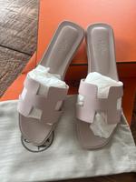 Hermès Oran Sandalen rose pétale Gr. 42 neu München - Schwanthalerhöhe Vorschau