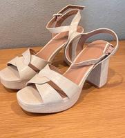New Look Pumps Größe 39 Plateu NEU Bayern - Waldkirchen Vorschau