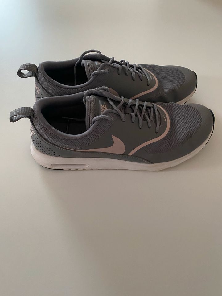 Nike Sneaker, Schuhe, Sportschuhe in Waldkappel