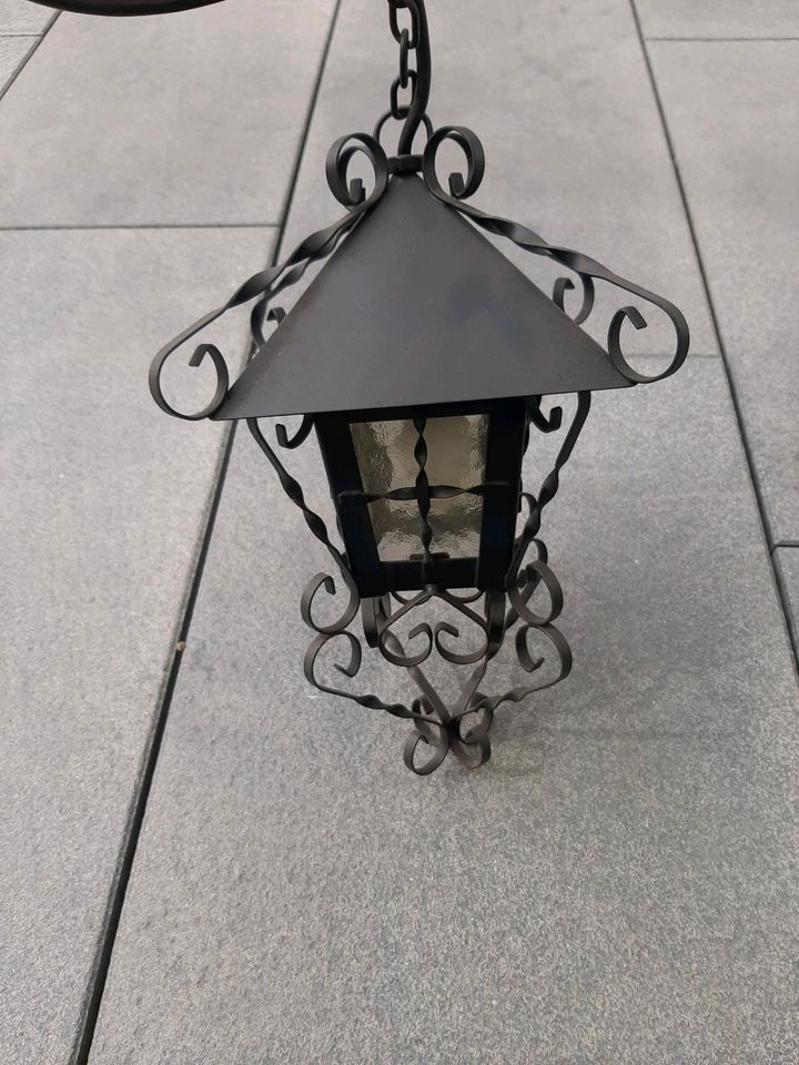 Hängelampe Lampe Schmiedeeisen Glas Retro in Bösingen