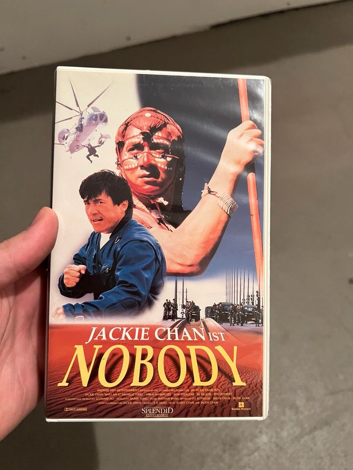 Jackie Chan und Bruce Lee Filme VHS Kassette - neuwertig in Wuppertal
