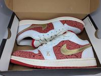 Air Jordan 1 Low SE Sneakers Schuhe Gr. 41 Spades Neu Duisburg - Duisburg-Süd Vorschau