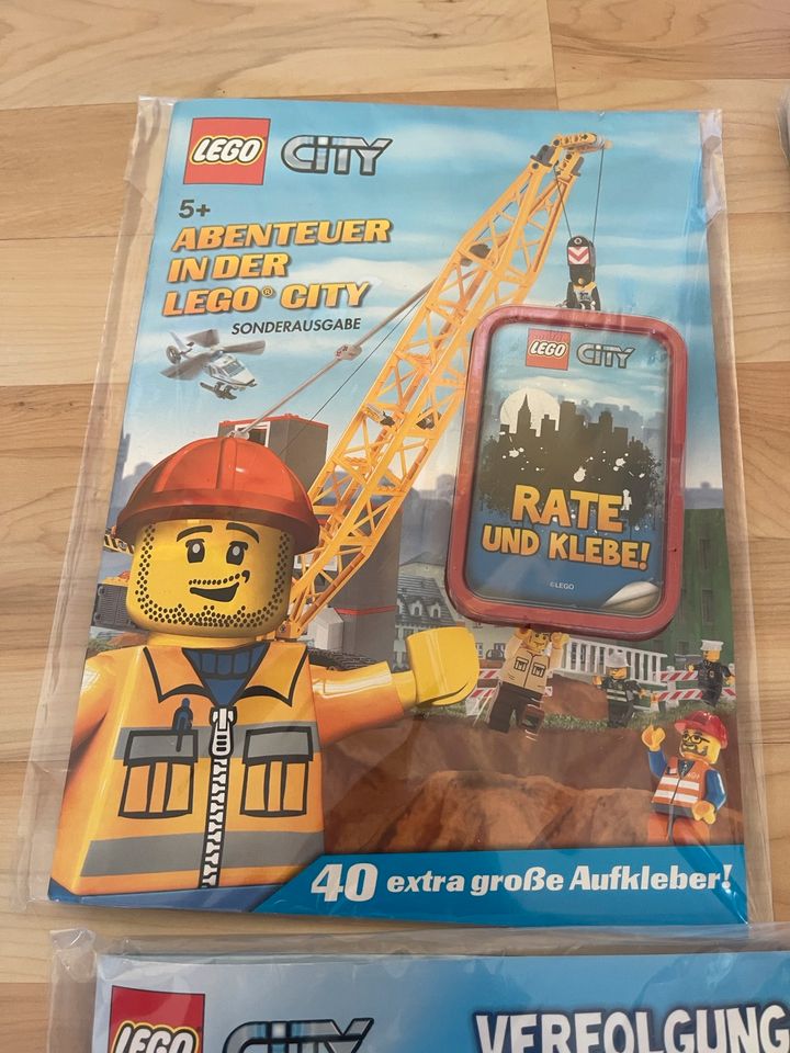 6 x Lego - City Aktivitäten Hefte mit Figuren oder Stickern *Neu* in Oberndorf