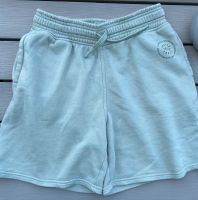 H&M ~ Shorts ~ Sweatshorts ~ hellgrün ~ Größe 146 Nordrhein-Westfalen - Haltern am See Vorschau
