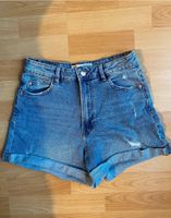 Hotpants Mom Slim kurze Hose NEU Nordrhein-Westfalen - Moers Vorschau