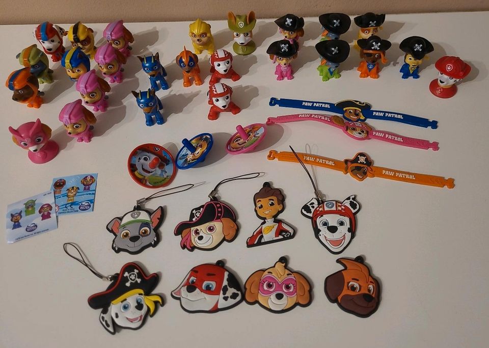 Paw Patrol Mighty Pups Figuren Stempel Pudding Anhänger  Kreisel in Geilenkirchen