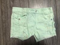 Shorts kurze Jeans-Hose grün mint Gr 98 104 3-4 München - Pasing-Obermenzing Vorschau