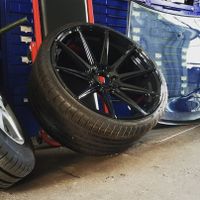 Felgen E1 Concave 9x20 5x112 Mercedes A 45, CLA 45, GLA 45 AMG 4M Nordrhein-Westfalen - Lage Vorschau