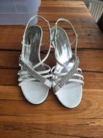 weiße schicke Absatz-Sandalen Riemensandalette glitzer Strass Kiel - Hassee-Vieburg Vorschau
