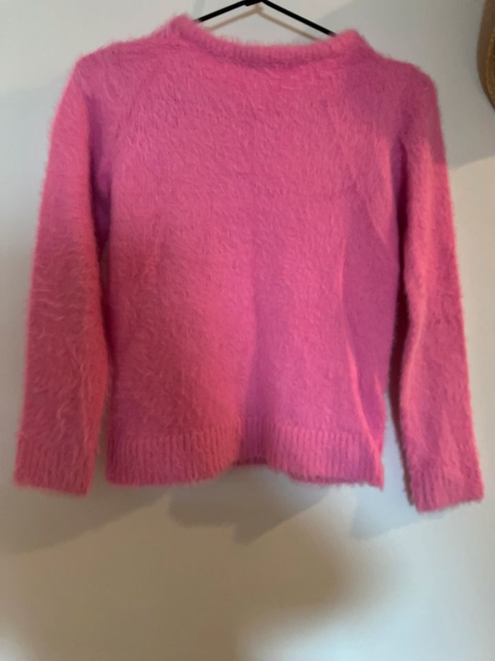 Mädchenpullover in Menden