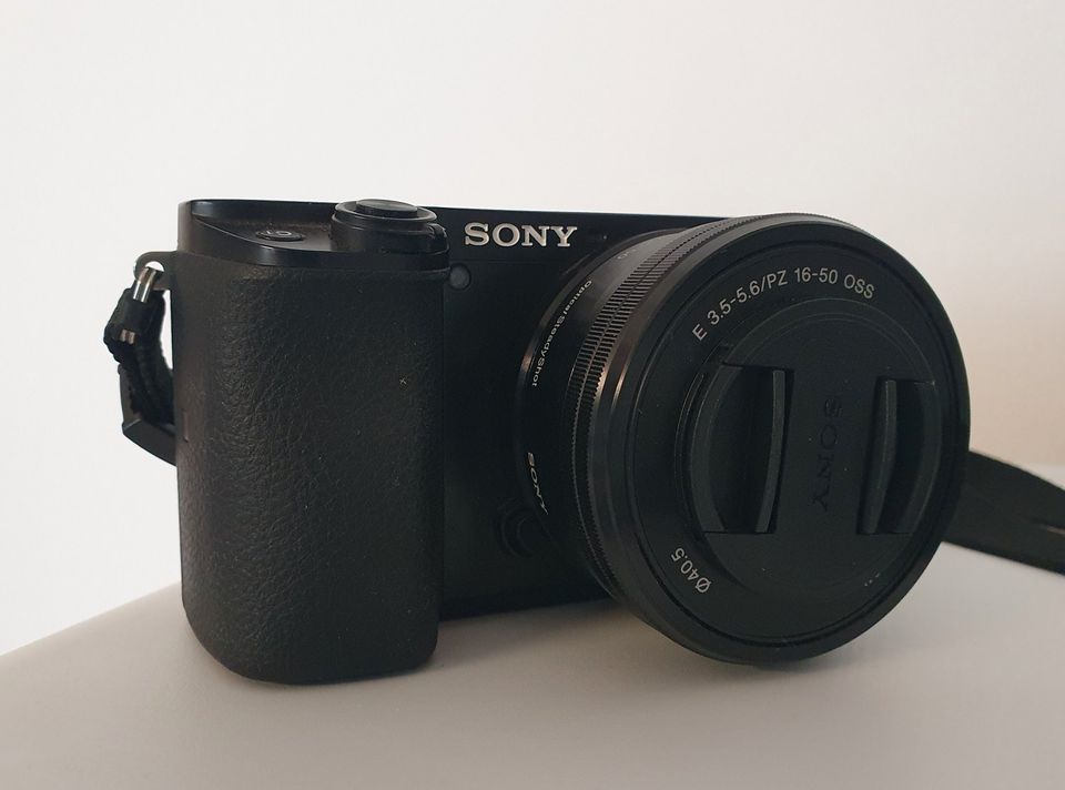 Sony Alpha 6100 Kit mit SELP1650 Systemkamera 24,2 MP in Frauenstein