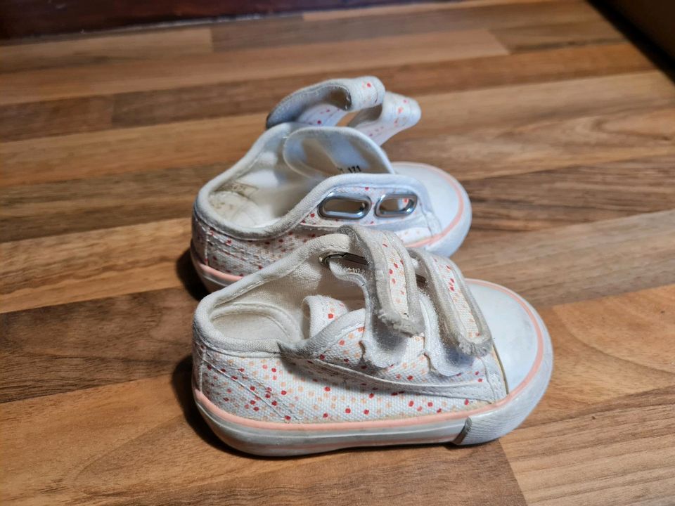 Kinderschuhe Schuhe gr. 18 in Weil am Rhein