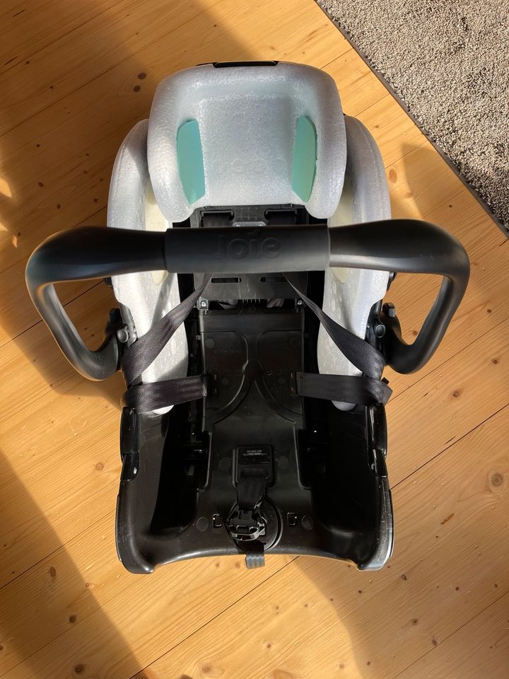 Babyschale Joie I-Gemm mit Isofix Station i-Base Advance in Freiburg im Breisgau