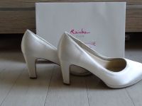 Brautschuhe Rainbow Grace Ivory Satin Gr. 7 1/2 Baden-Württemberg - Aalen Vorschau