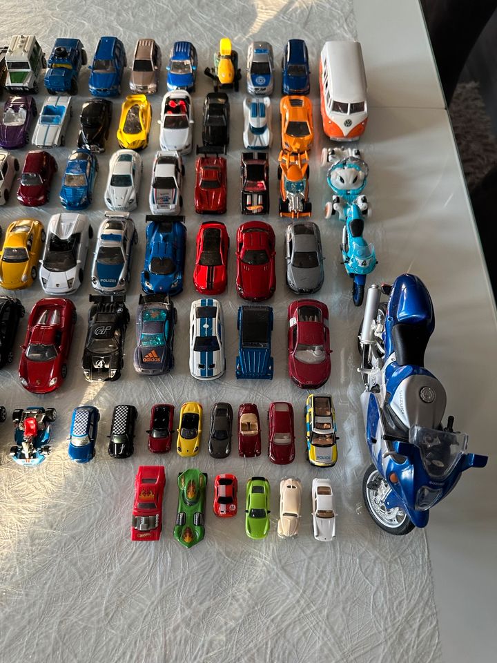 Hotwheels / Maisto / Siku / Welly / Burago Modell Autos in Witten