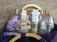 Lavendel Geschenkeset OVP, Duschgel,Bodylotion,Seife,Handtasche Düsseldorf - Stadtmitte Vorschau