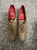 Görtz 17 Stiefeletten beige 41 neu Leder Hessen - Kaufungen Vorschau