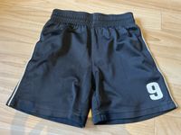 Sporthose schwarz kurz Gr. 116 Rostock - Dierkow Vorschau