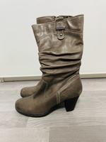 5th Avenue halb hohe Stiefel braun Gr. 40 echt Leder Niedersachsen - Neustadt am Rübenberge Vorschau