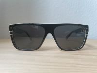 Polaroid Sonnenbrille Herren Schwarz Weiß Quadratisch Retro Y2K München - Ramersdorf-Perlach Vorschau