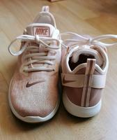 NEU Nike Flex TR9 Turnschuh Sneaker Laufschuh rosa rosé Gr. 38 Sachsen - Oelsnitz / Vogtland Vorschau
