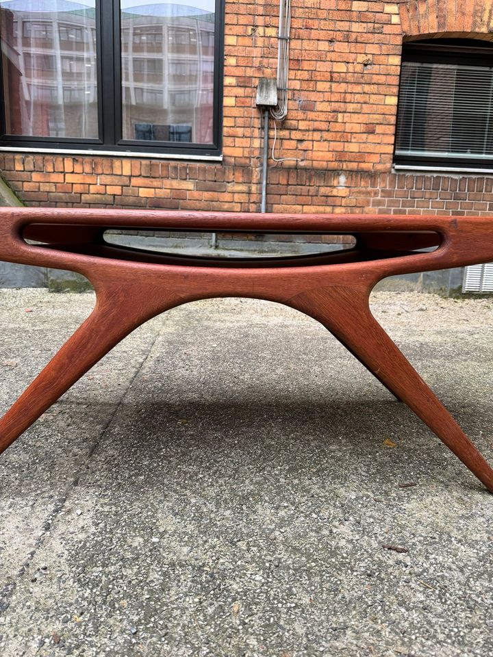 ◤ Smile Couchtisch Beistelltisch Vintage Teak Johannes Andersen Teakholz Tisch Table 50er 60er 70er mid Century Danish Dänisch Design Retro Holz in Berlin