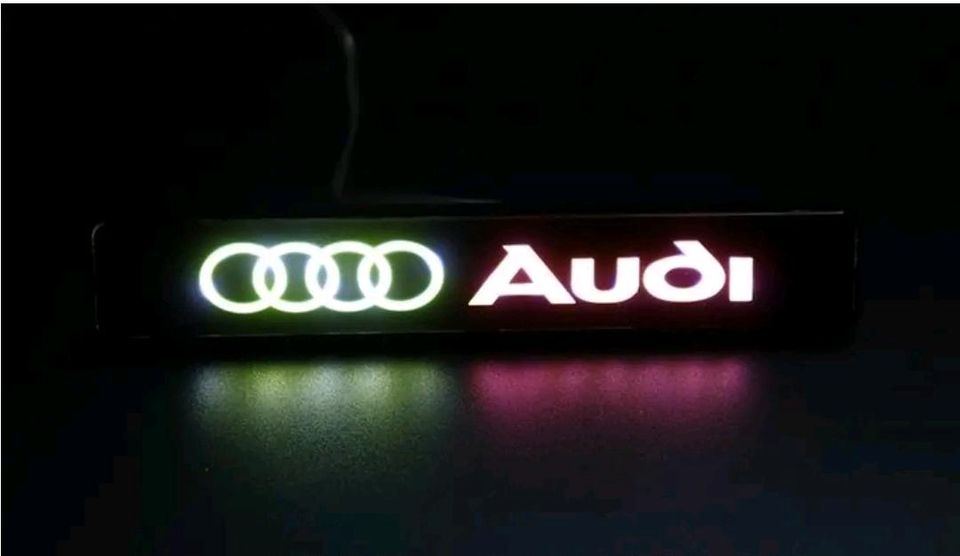 Audi LED Kühlergrill Emblem Logo NEU VERPACKT in Braunschweig