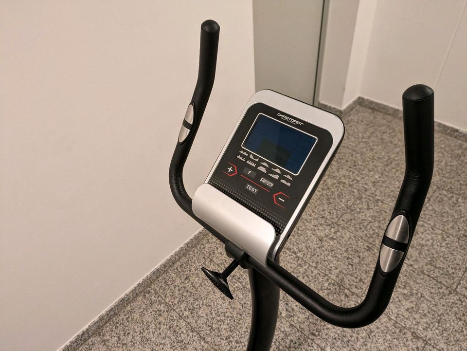 Hometrainer Christopeit AX3000 in Neusäß