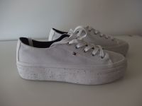 Tommy Hilfiger Damen Glitter Platform Sneaker weiß Gr. 39 Nordrhein-Westfalen - Olfen Vorschau