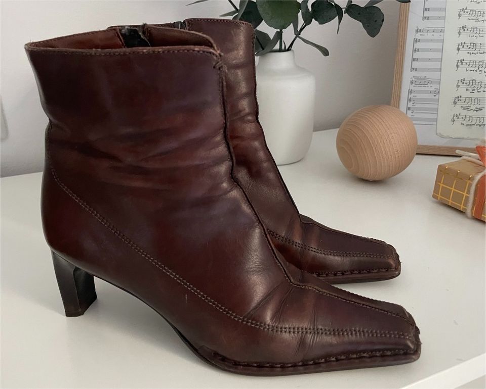 Schuhe Stiefel braun Herbst Leder Gr. 37 Görtz zara Stiefeletten in Köln