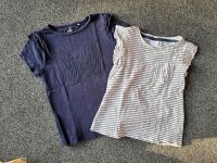 2 T-Shirts (C&A maritim, Topolino Schmetterling), 98 Hessen - Friedrichsdorf Vorschau