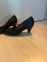 Schwarze Pumps Burglesum - St. Magnus Vorschau