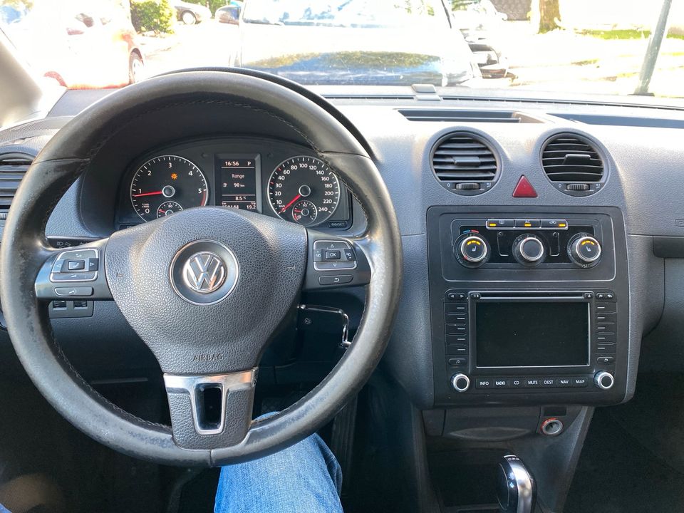 Volkswagen Caddy Automatic DSG in Herten