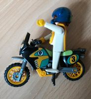 Diverse Playmobil Figuren Pirat Bauarbeiter Cowboy Motorrad Nordrhein-Westfalen - Burscheid Vorschau