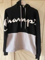 Schwarz weißes Champion Sweatshirt Hoodie Gr. S Bayern - Großkarolinenfeld Vorschau